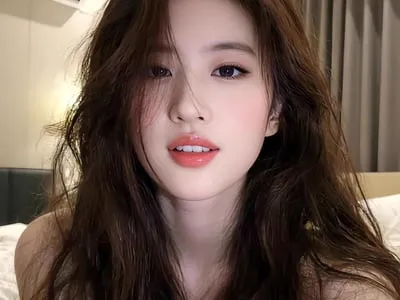 刘亦菲：清纯仙女的欲望深渊