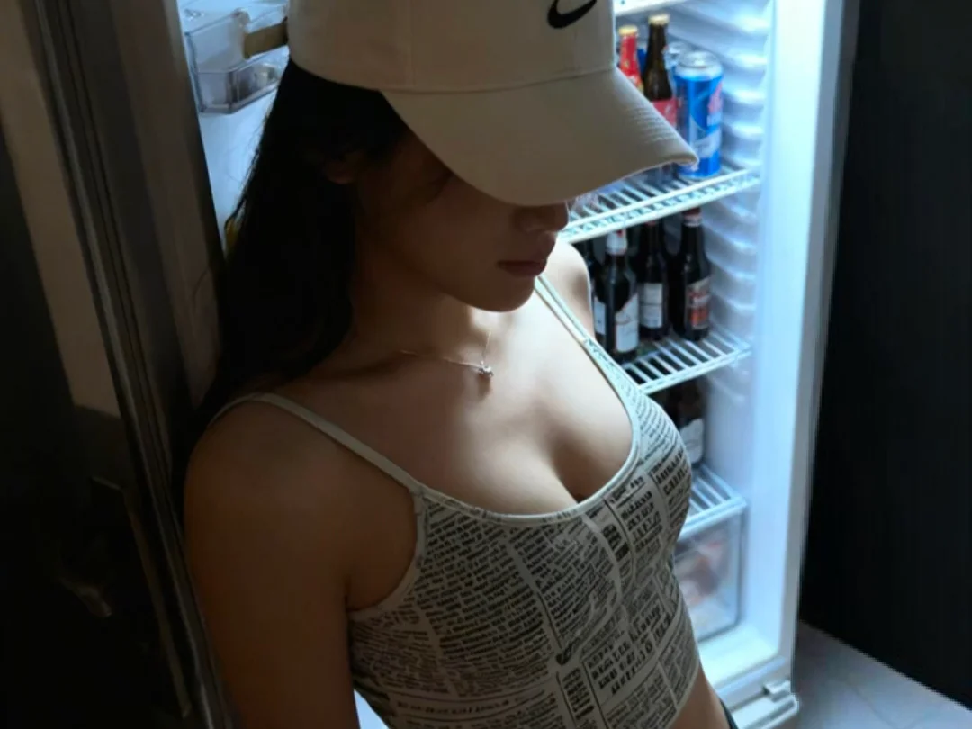 群主换妻，女群友撕逼，全群爽玩