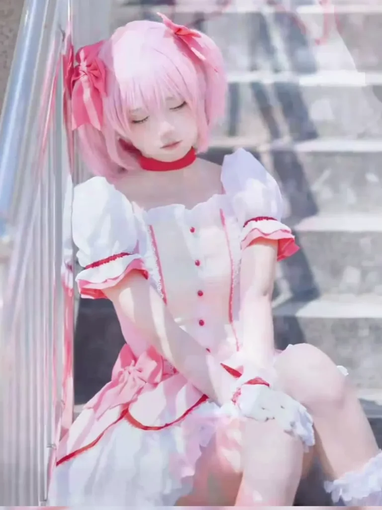 男厕里的魔法少女